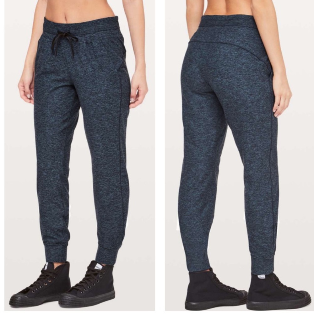Lululemon Ready to Rulu Navy Jogger